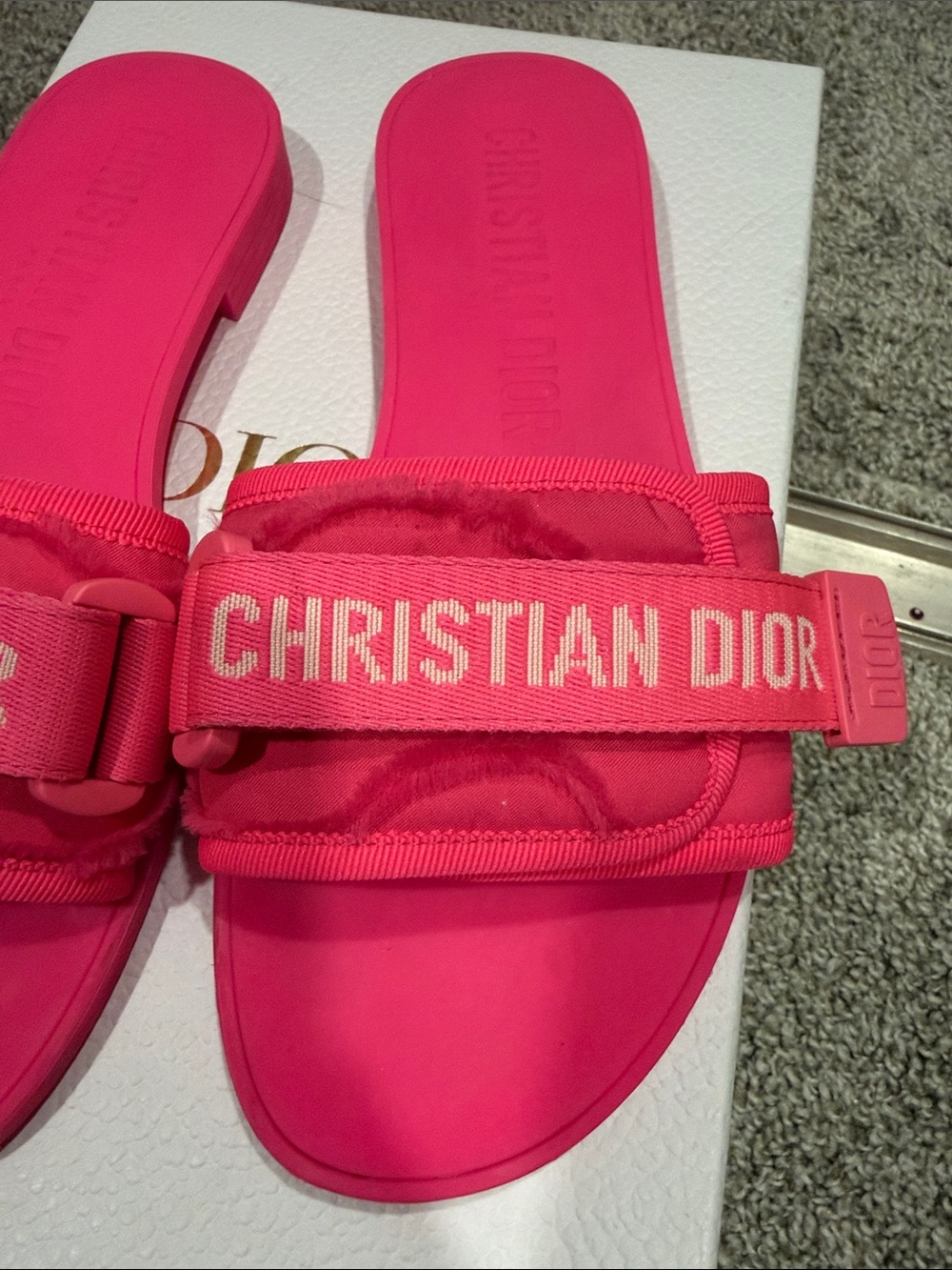 Dior Hot Pink Logo Slide Sandals - Picture 2 of 3